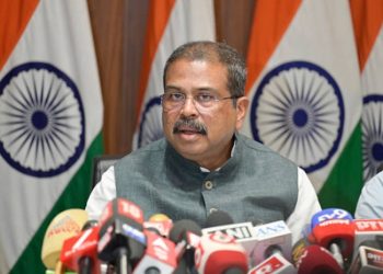 धर्मेंद्र प्रधान यांचा अखेर राजीनामा, ‘ सी जे पी च्या आंदोलनासमोर सरकार झुकले; विद्यार्थ्यांचा प्रचंड विजय!