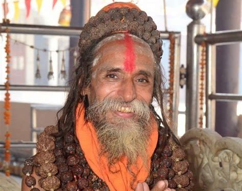 चाळीस वर्षांची मौन साधना असलेले कालिदास महाराजांचे भीषण अपघातात निधन