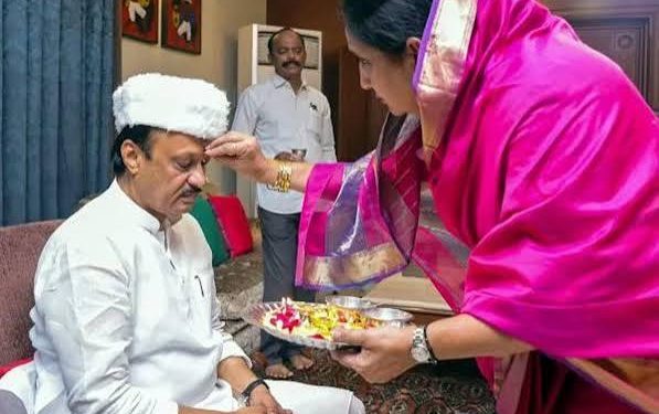 तुमच्या आठवणी माझ्या प्रत्येक श्वासात कायम जिवंत राहतील