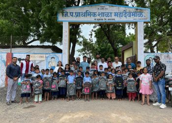 भुसावळात ४० विद्यार्थ्यांना दप्तर व शालेय साहित्याचे वाटप