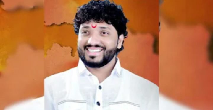 पुण्यात सैराट ! बहिणीने विरोधात जाऊन केलं लग्न, दोन्ही भावाची सटकली; जावयावर पिस्तूल अन् कोयत्याने हल्ला