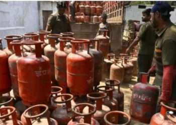 LPG सिलेंडर 200 रूपयांनी स्वस्त, कुठे आणि कसे मिळत आहे