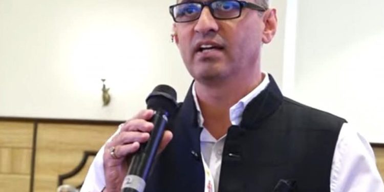 जळगाव जिल्हा बॅडमिंटन असोसिएशन सचिव विनीत जोशी यांची महाराष्ट्र राज्य बॅडमिंटन असोसिएशनच्या कार्यकारणी सदस्यपदी सलग दुसऱ्यांदा निवड